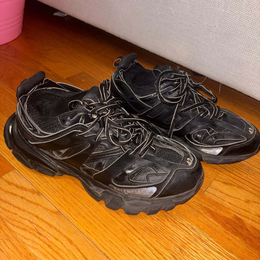 Balenciaga Men's Black Tracks - Picture 1 of 4
